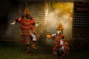 Tour Travel Bali source : https://pixabay.com/photos/bali-dancing-traditional-dancing-7242256/