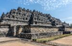 CANDI Borobudur Indonesia: The Majestic Legacy of a Lost Civilization source : https://www.pexels.com/photo/ancient-buddhist-temple-panorama-5505442/